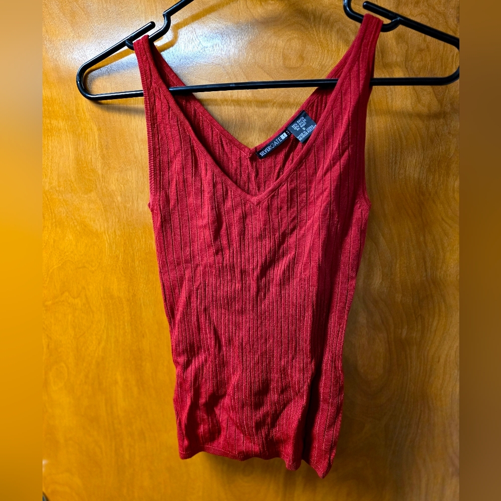 Silvergate Rib Knit Double V-Neck Red Tank Top S